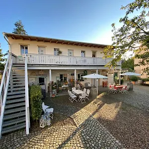 Adele - Ruhig, Direkt Am Elberadweg & Badesee Mit Balkon Dresden